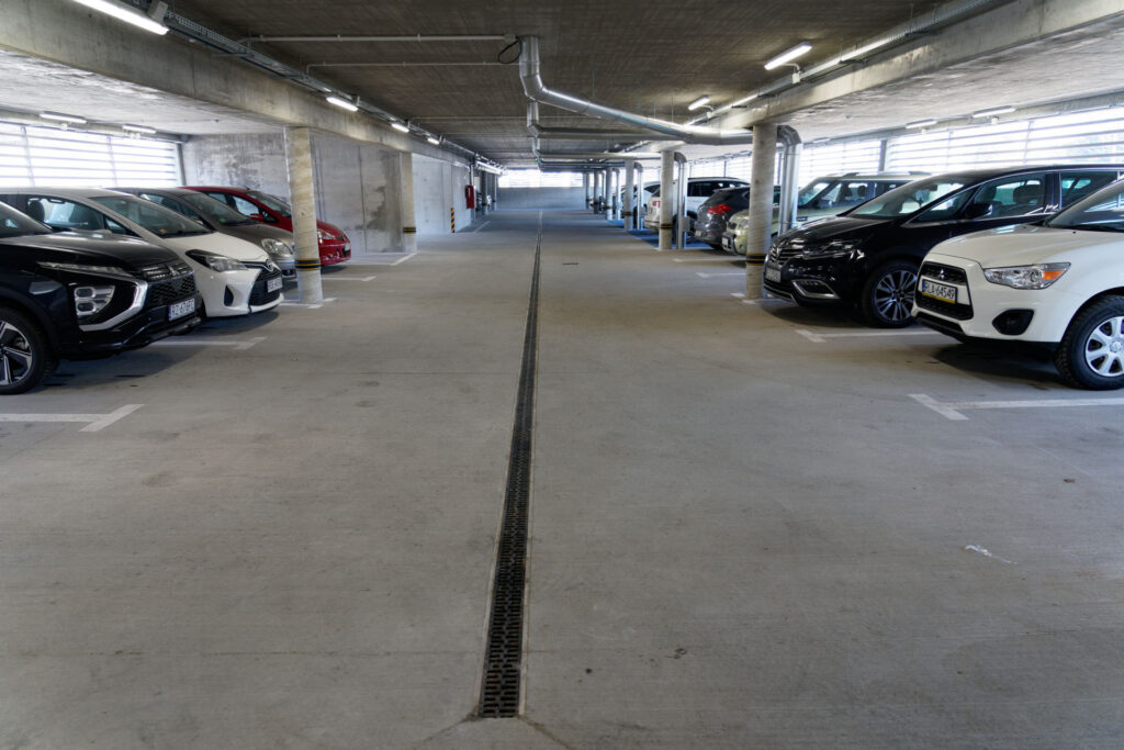 budowa parkingu dwupoziomowego