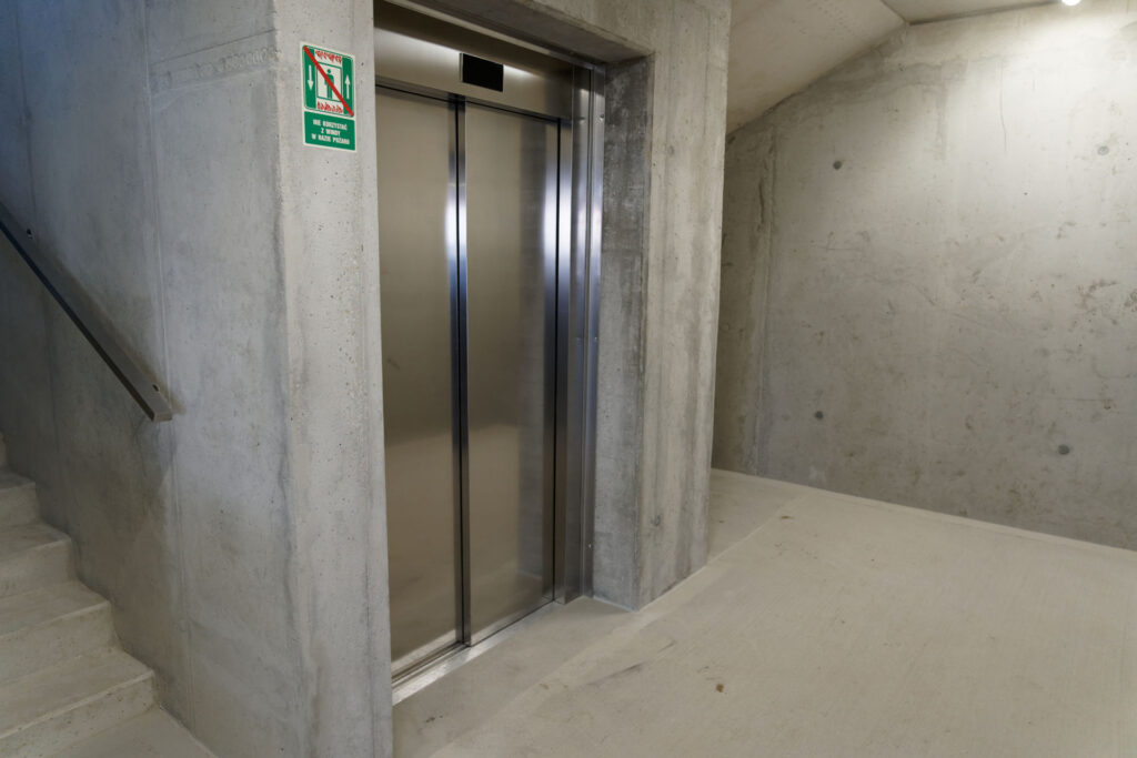 budowa parkingu dwupoziomowego